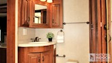 bottom-slider-img