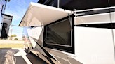 bottom-slider-img