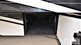bottom-slider-img