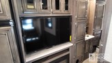 bottom-slider-img