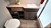 bottom-slider-img