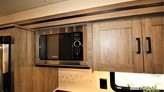 bottom-slider-img