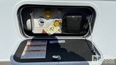 bottom-slider-img