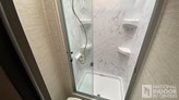 bottom-slider-img
