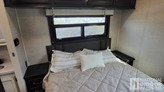 bottom-slider-img