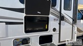 bottom-slider-img