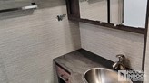 bottom-slider-img