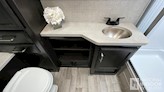 bottom-slider-img