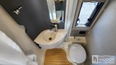 bottom-slider-img