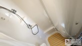 bottom-slider-img