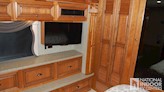 bottom-slider-img