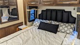 bottom-slider-img