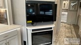 bottom-slider-img