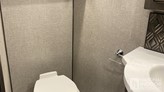 bottom-slider-img