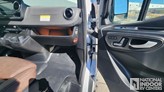 bottom-slider-img