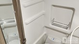 bottom-slider-img