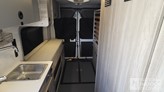 bottom-slider-img
