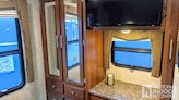 bottom-slider-img