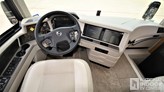 bottom-slider-img