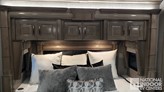 bottom-slider-img