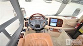 bottom-slider-img