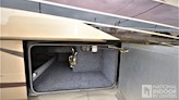 bottom-slider-img