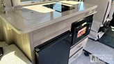 bottom-slider-img