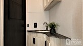 bottom-slider-img