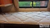 bottom-slider-img