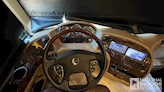 bottom-slider-img