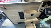 bottom-slider-img