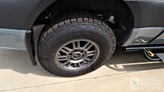 bottom-slider-img