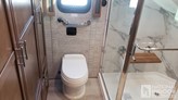 bottom-slider-img