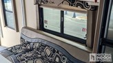 bottom-slider-img