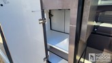 bottom-slider-img