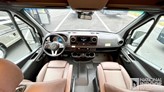 bottom-slider-img