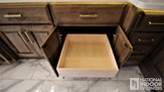 bottom-slider-img