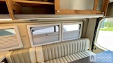 bottom-slider-img