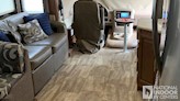 bottom-slider-img
