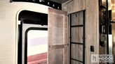 bottom-slider-img