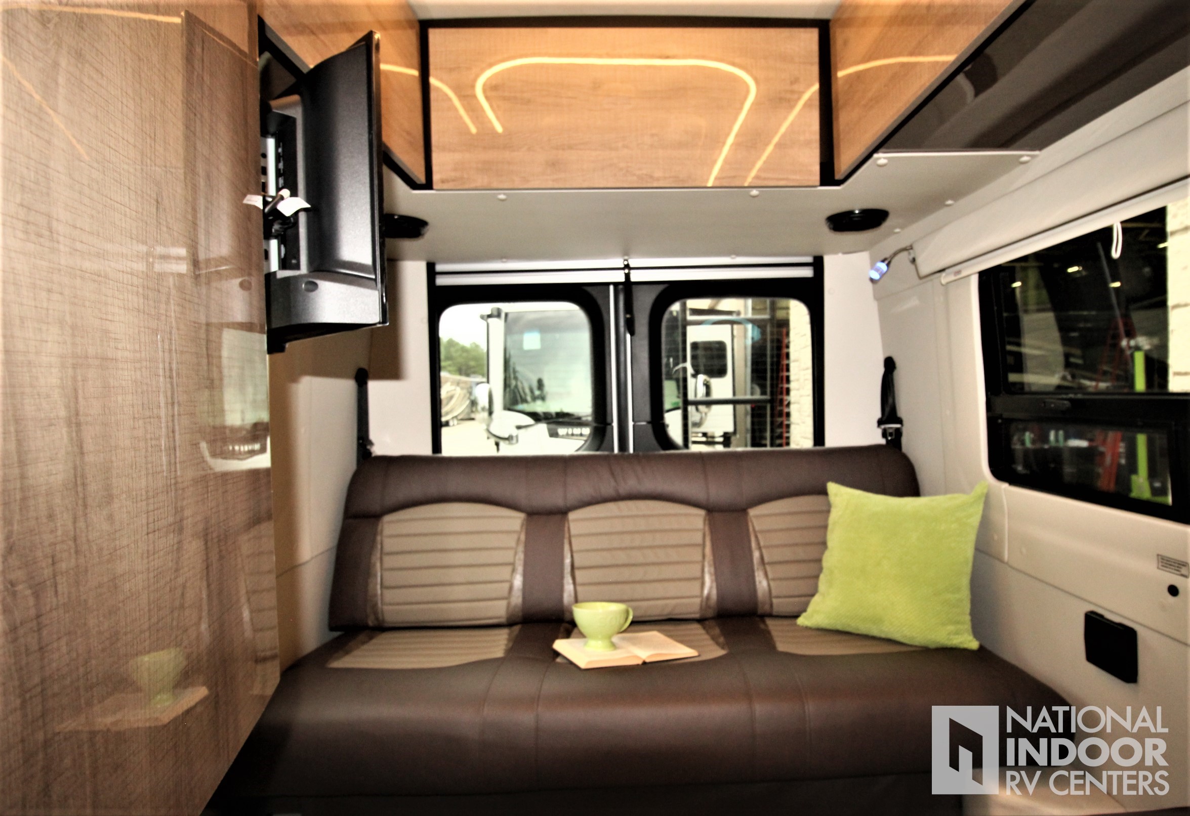 New 2023 Winnebago Era | Iridium Silver | Fusion | #8127 | Atlanta | National Indoor RV Centers New 2023 Winnebago Era | Iridium Silver | Fusion | #8127 | Atlanta | National Indoor RV Centers
