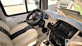bottom-slider-img