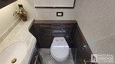 bottom-slider-img