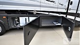 bottom-slider-img