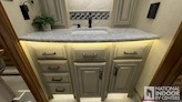 bottom-slider-img