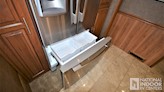 bottom-slider-img