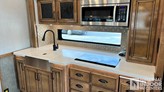 bottom-slider-img