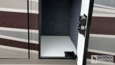 bottom-slider-img