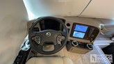 bottom-slider-img