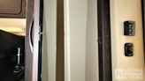 bottom-slider-img